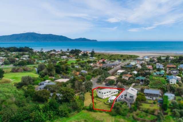 2 Atua Street Waikanae Beach_1