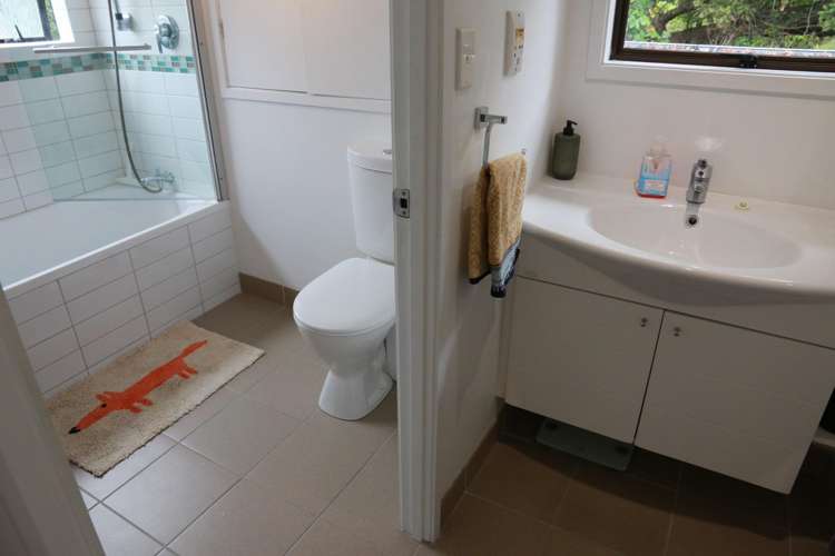 17B Telephone Road Birkenhead_9