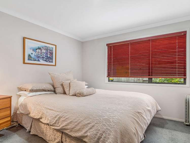 117 Basley Road Owhata_13