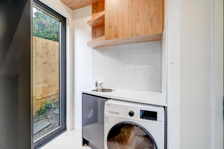 16 Binsted Road New Lynn_10