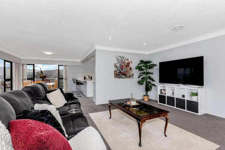 7 King Charles Drive Kingsley Heights_17