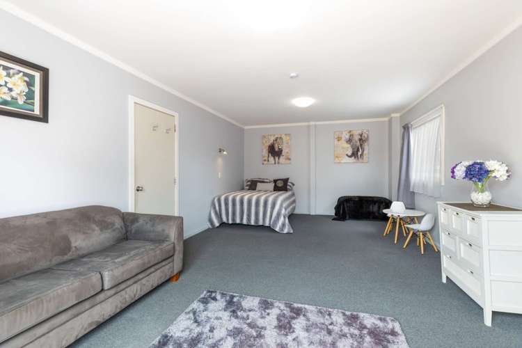 27 Blanes Road Manurewa_14