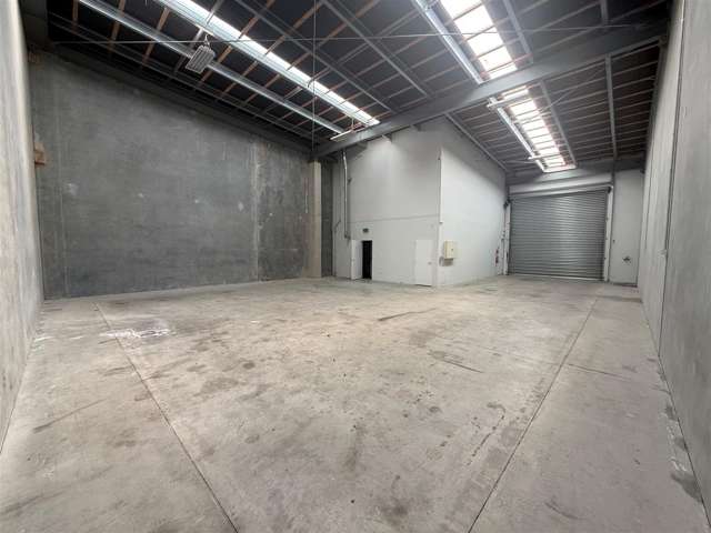 8/19 William Lewis Drive Sockburn_4