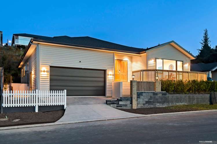 13 Somerset Place Stanmore Bay_1