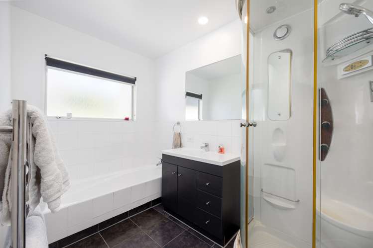 11 Kestrel Heights Arkles Bay_21