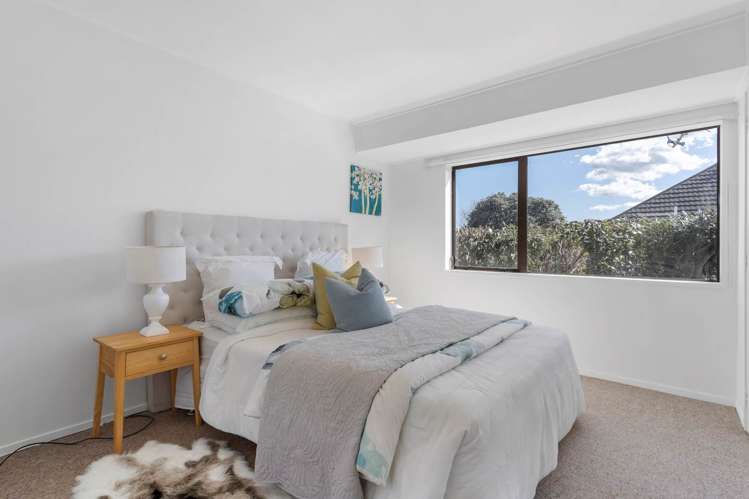 1/6 Tomintoul Place Highland Park_12