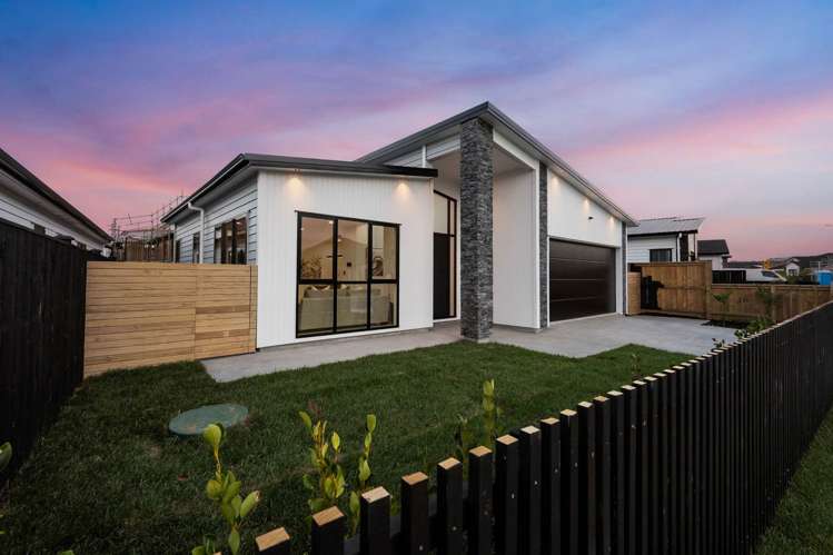 30 Tipu Crescent Wainui_3
