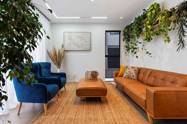 1/1 Montana Avenue_2