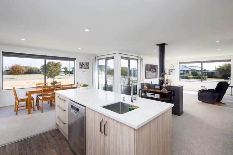 18 Tiritiri Moana Drive Pegasus_3