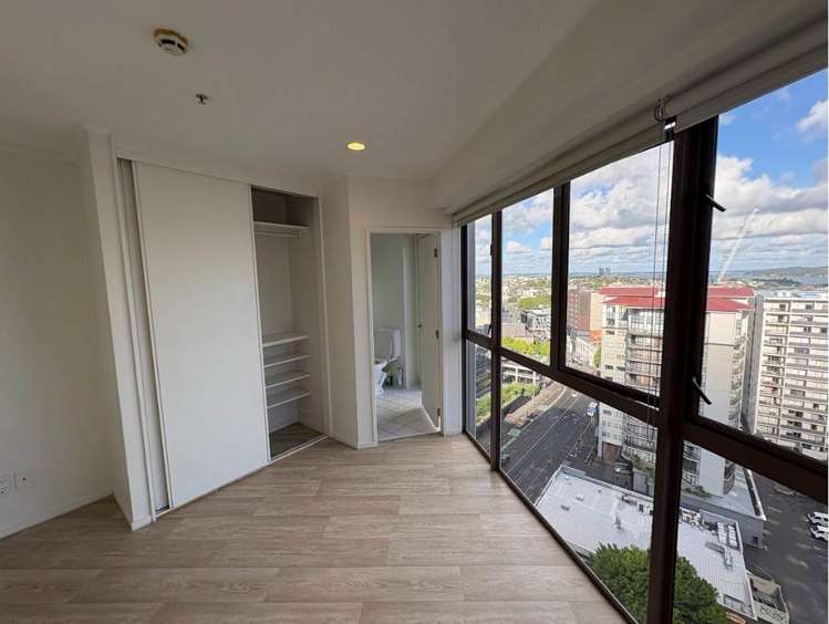 16A/89 Victoria Street West City Centre_14