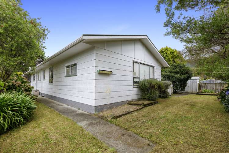 124 California Drive Totara Park_14