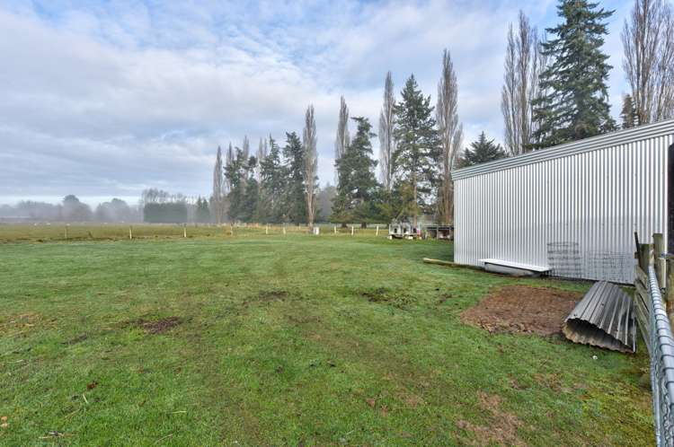 21 Esk Street West Otago Surrounds_16