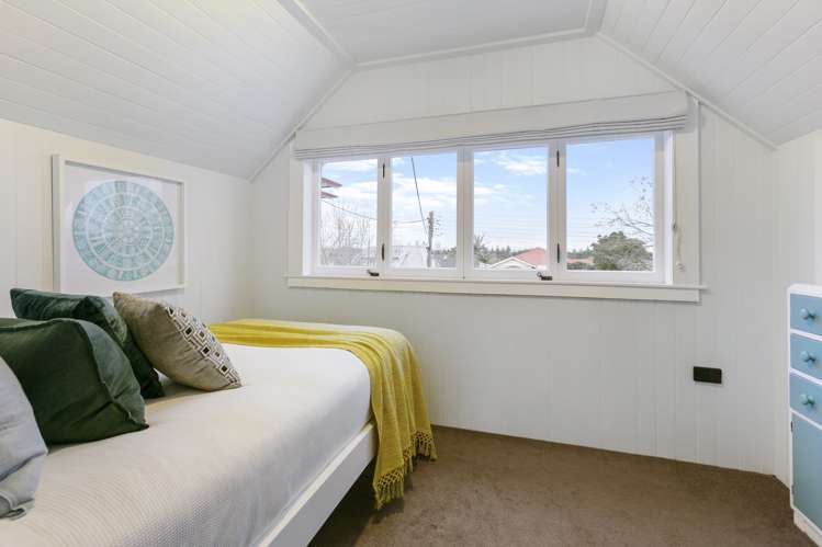 14 North Avenue Narrow Neck_15