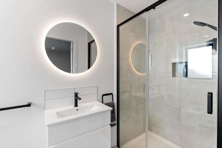 3 Stockden Place Karori_16