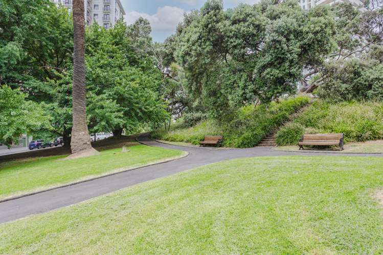 2B/2 Eden Crescent Auckland Central_14