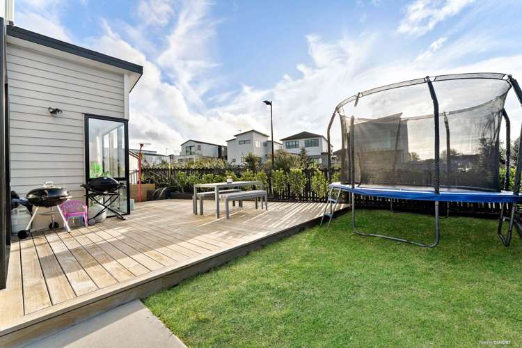 14 Mantis Lane Hobsonville_5