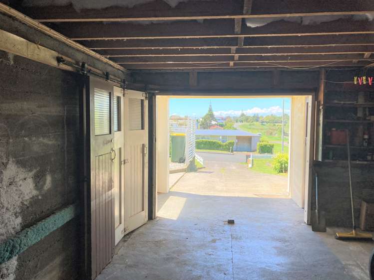 75 Mould Street Waitara_23