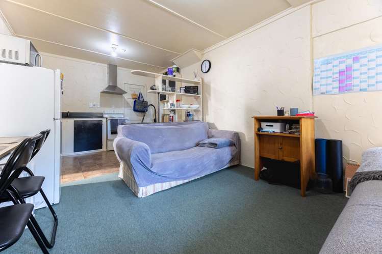 25 The Esplanade Raumati South_22