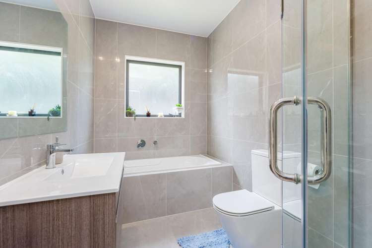 33 Woodridge Drive Stanmore Bay_17