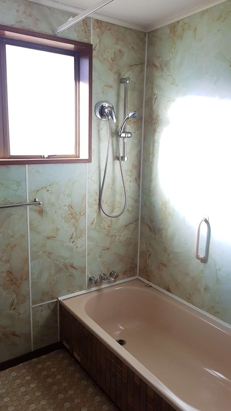 190 Rolleston Street Hokitika_10