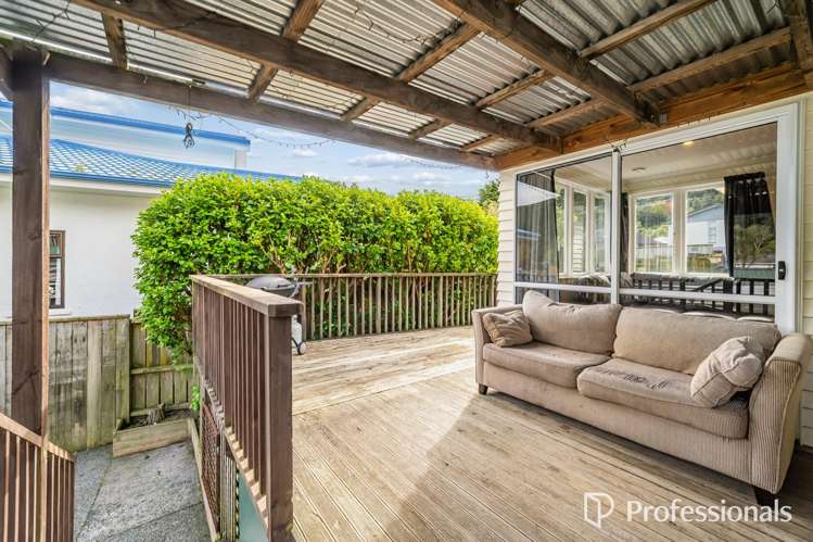 1/102 Horoeka Street Stokes Valley_16