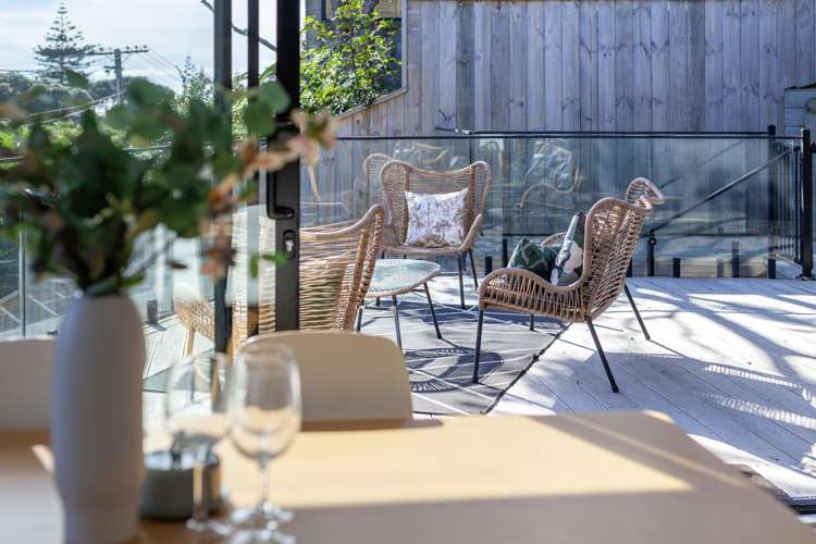79 The Esplanade Raumati South_8