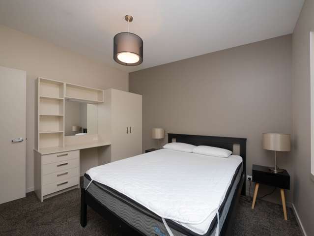 47/61 North Road North East Valley_4