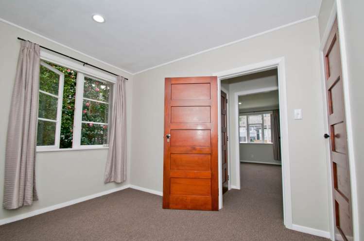 7 Fyvie Avenue Mt Roskill_12