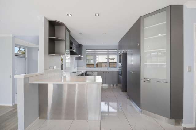 10 Lupetti Rise West Harbour_3