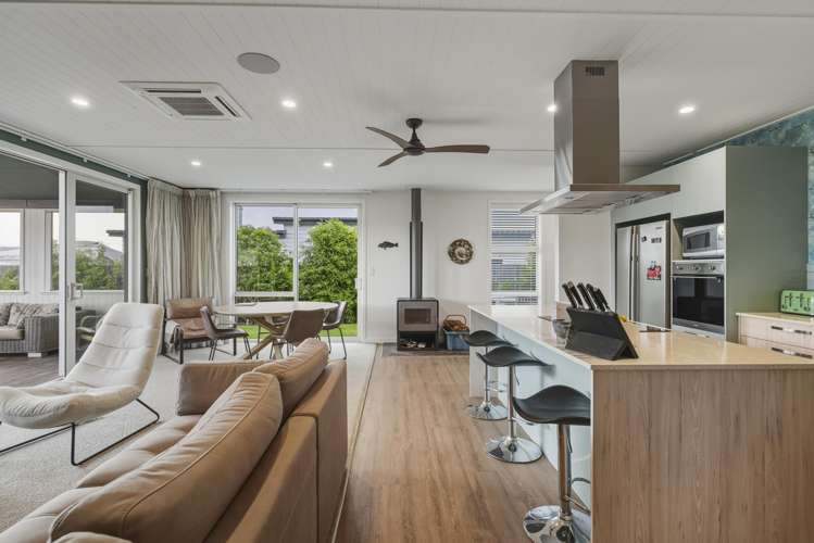 1245 Coast Road Karitane_16