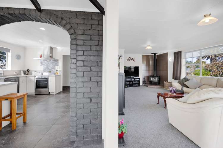 5 Flint Road West Stratford_13