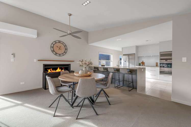 26 Columbia Crescent Beachlands_17