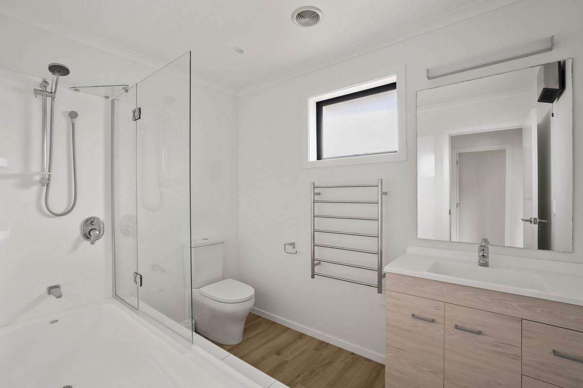 34B Stratford Drive_4