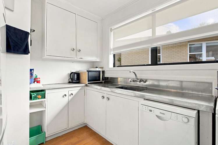 29 Lemon Grove Avenue Otumoetai_14