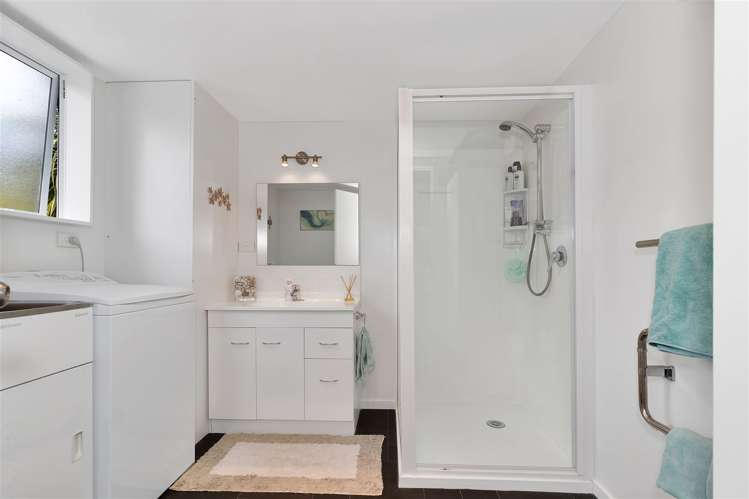 32 Chamberlain Avenue Amberley_12