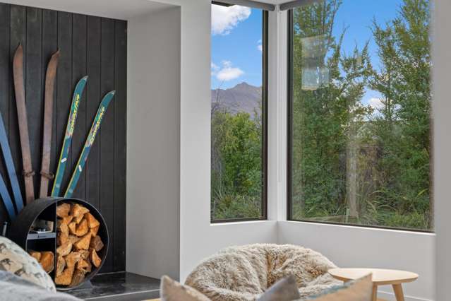 6 Stackbrae Avenue Wanaka_2