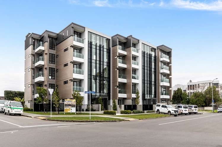 8/29-35 Coates Avenue Orakei_11