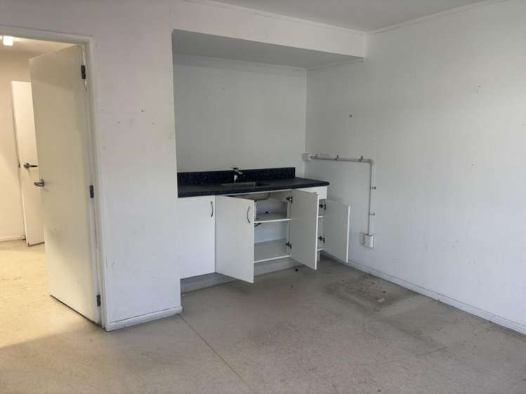 25 Cypress Street Judea_12
