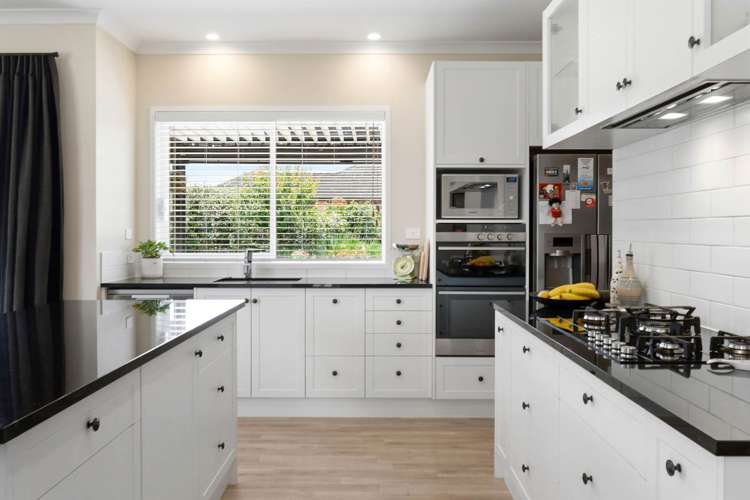 64 Eighth View Avenue Beachlands_2