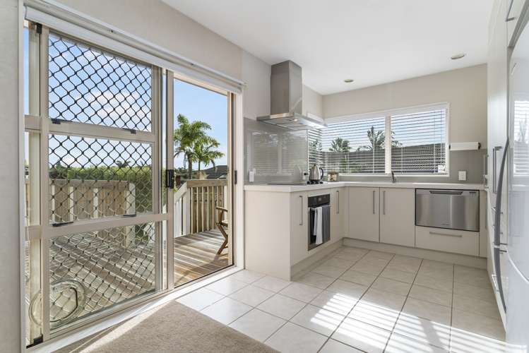 6 Lochend Place Highland Park_11