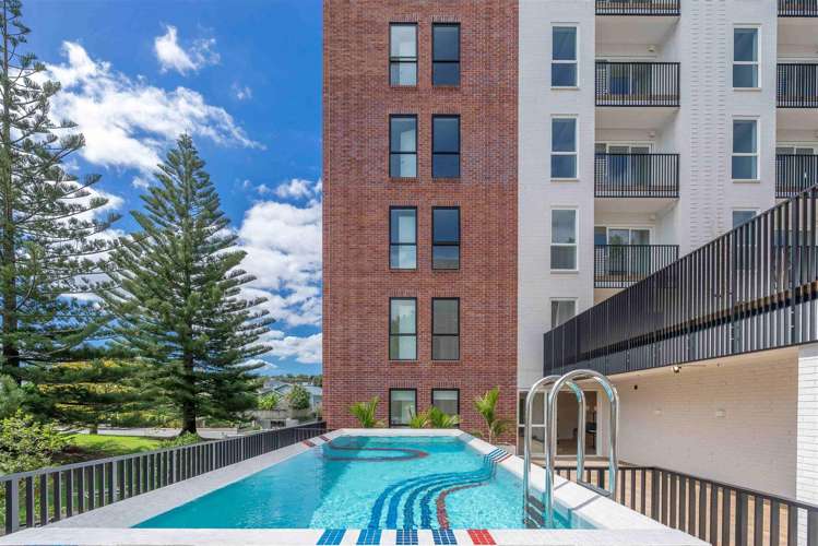 501/1817a Great North Road Avondale_8