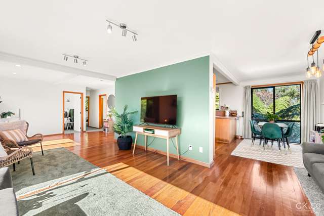 24 Titiro Moana Road Korokoro_4