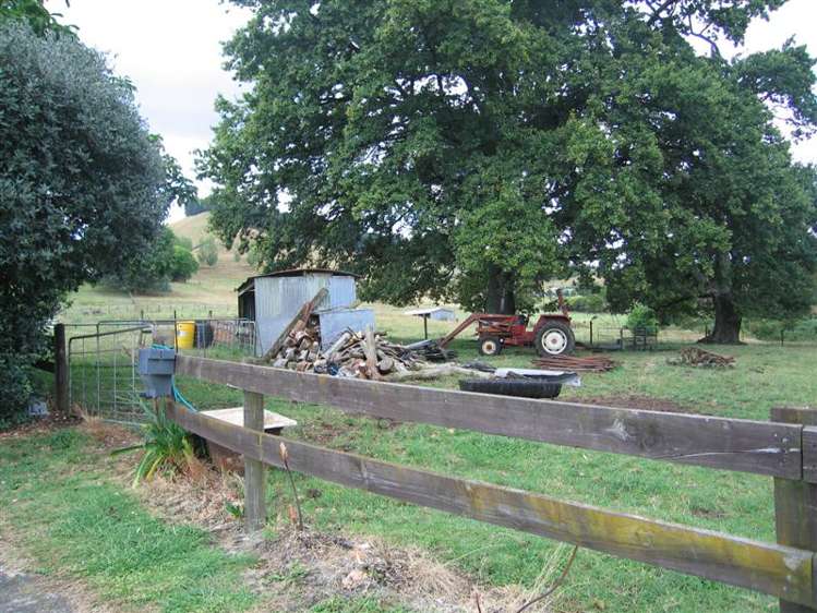 33 Ainslie Road Paeroa_14