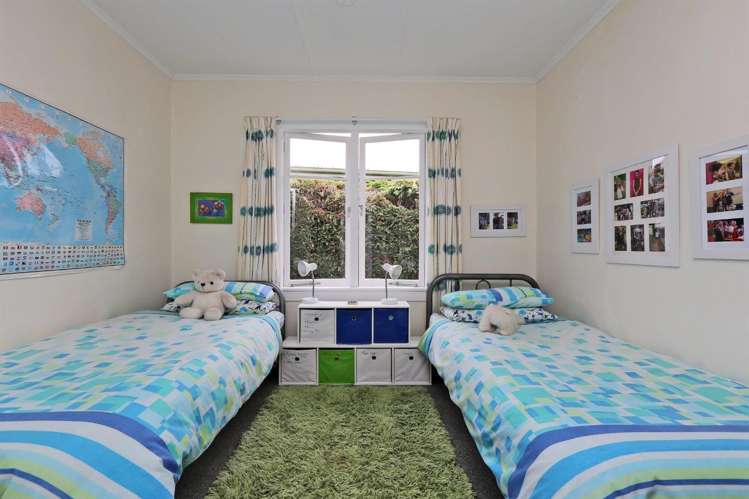 885 Park Road South Longlands_22