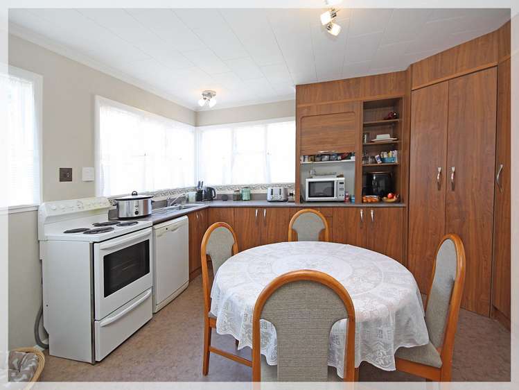9 Nuku Street Tangimoana_11