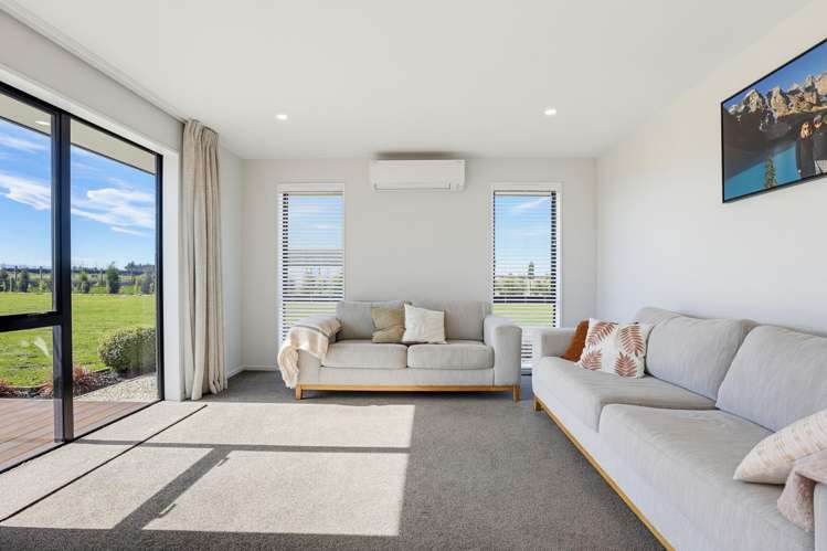 32 Summers Road Darfield_8
