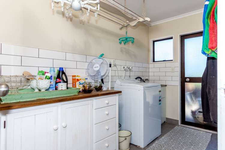 116 Chevron Crescent Whangamata_19