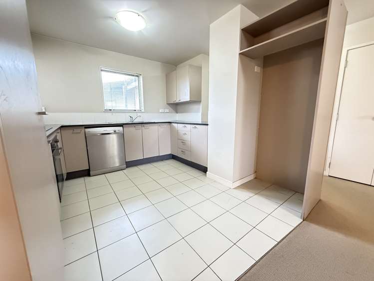 3G/20 Morning Star Place Mt Albert_4