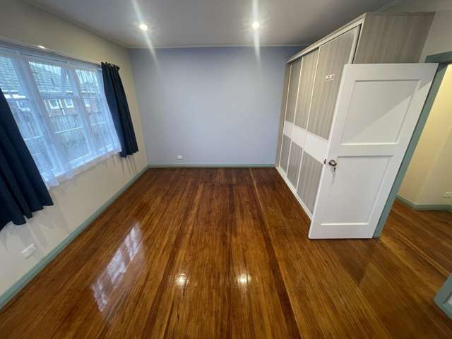 982 Dominion Road Mount Albert_1