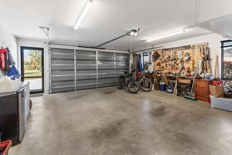 1 Jack Young Place Albert Town_14